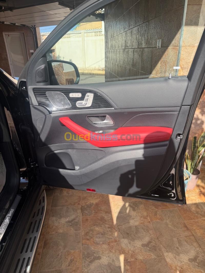 Mercedes GLE 2026 300d 10