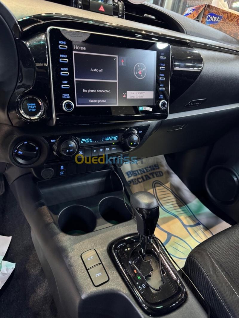 Toyota Hilux 2025 Adventure 8