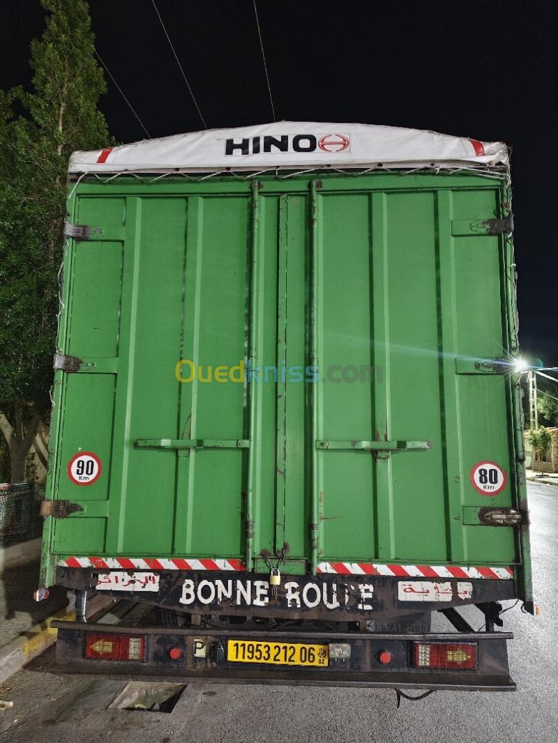 Hino 500 2012 3