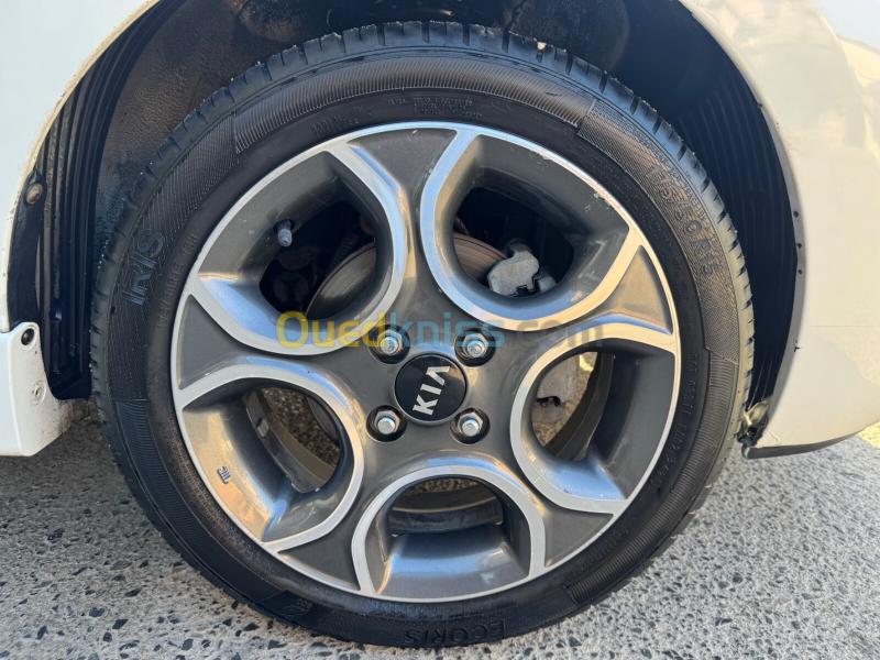 Kia Picanto 2017 Sportline 11