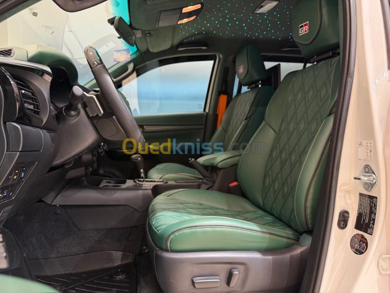 Toyota Hilux GR sport VIP 2026 Rally édition 27