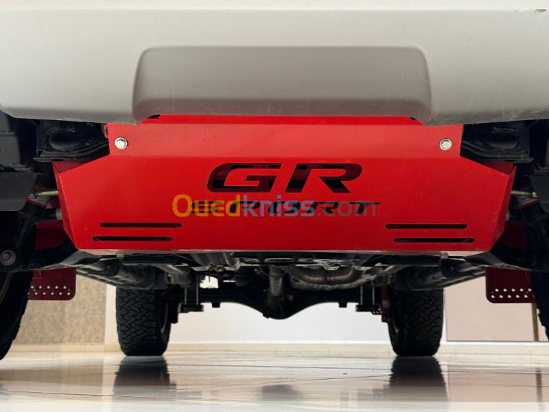 Toyota Hilux GR sport VIP 2026 Rally édition 10