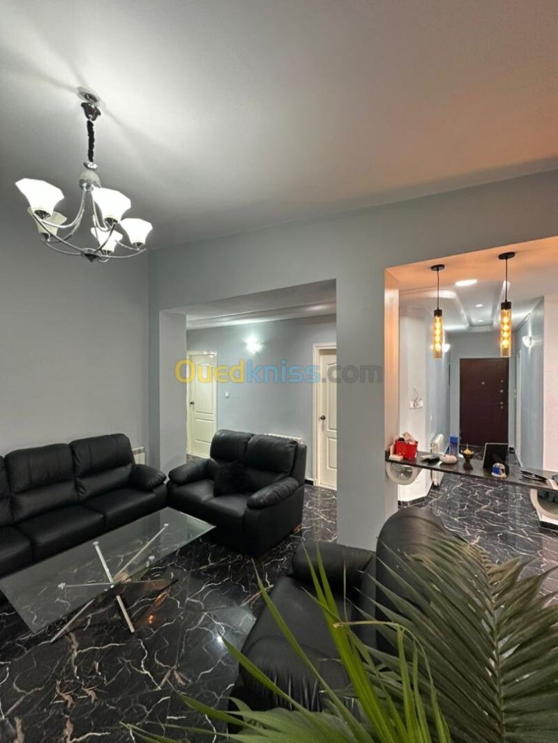 Location Appartement F4 Alger Dely brahim 33