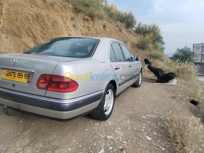 Mercedes Classe E 1999 Classe E 8