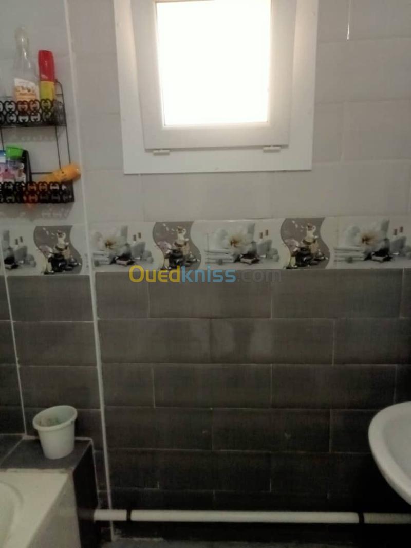 Location vacances Appartement F4 Alger Bordj el bahri 7