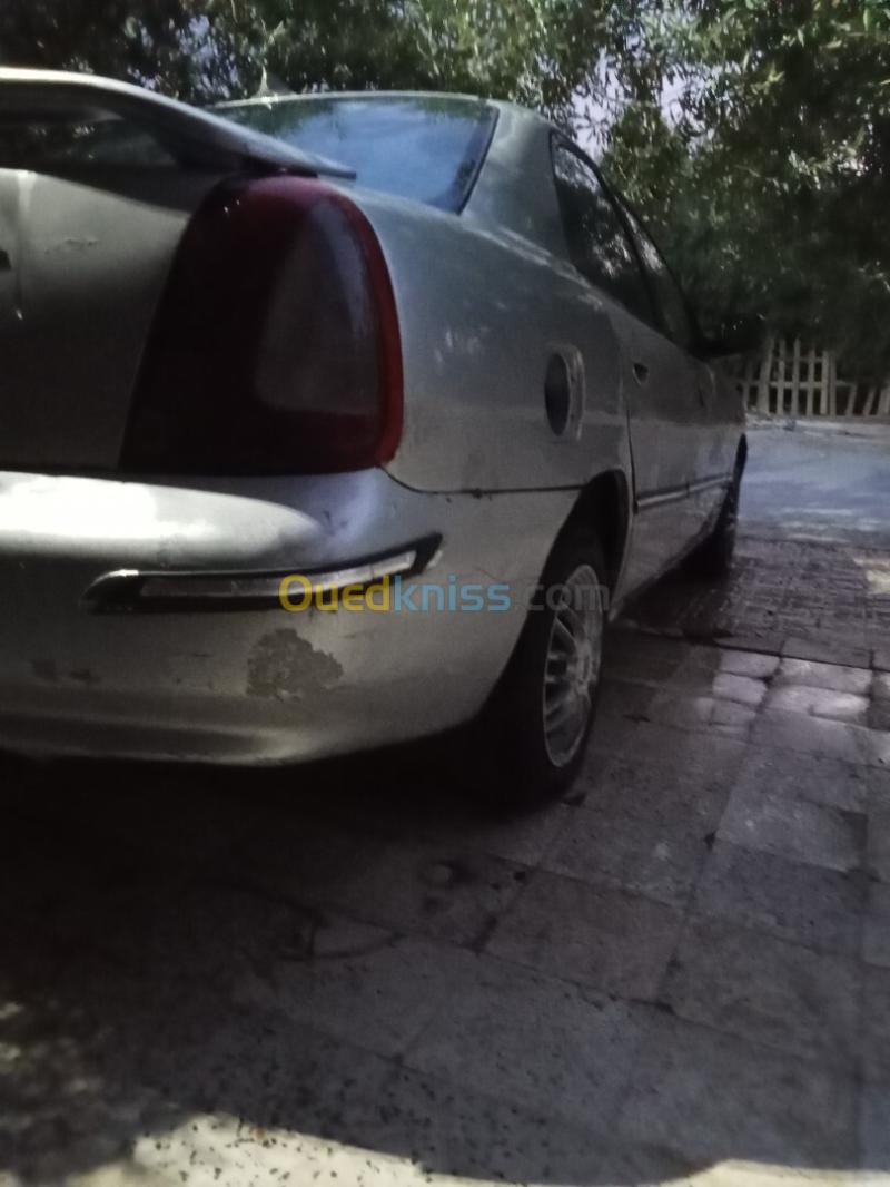 Daewoo Nubira 1998 Nubira 7