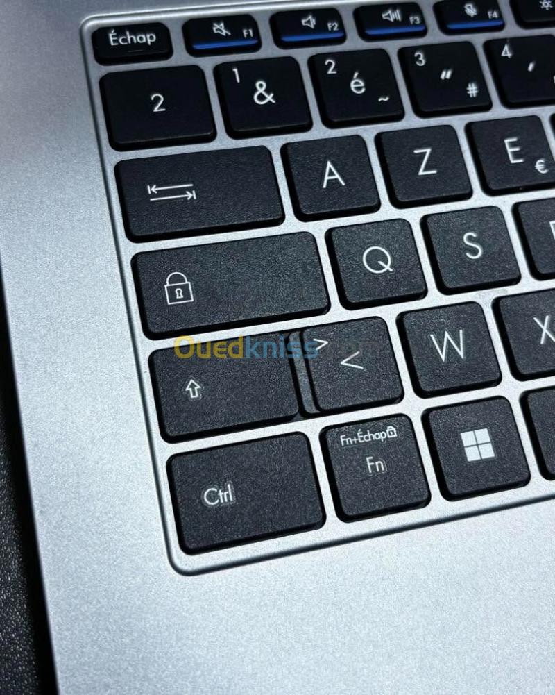 ASUS EXPERTBOOK INTEL I3 1315U 1.20GHz UP TO 4.50GHz 16GB DDR5 512Go SSD NVME INTEL UHD GRAPHICS 14 INCH FHD 3
