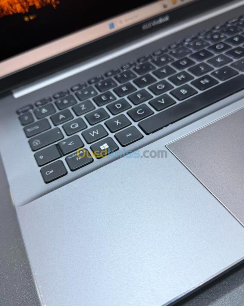 ASUS VIVOBOOK K533E NTEL CORE I7-1165G7 2.80 Ghz 16Gb DDR4 512Gb INTEL IRIS XE GRAPHICS 15.6 FHD 4