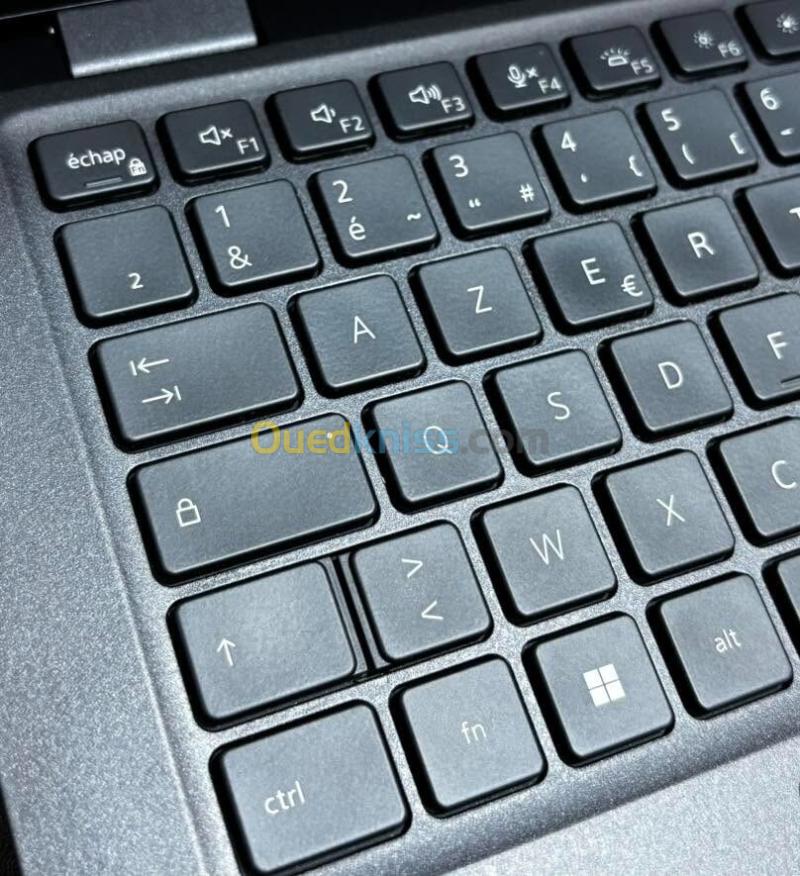 DELL LATITUDE 7330 INTEL CORE i7 1265U 1.80GHz UP TO 4.80GHz 16Go DDR4 512Go SSD NVME INTEL IRIS XE GRAPHICS ECRAN 13 INCH FULL HD 3