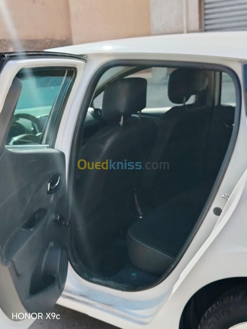 Renault Clio 4 2013 Dynamique 7
