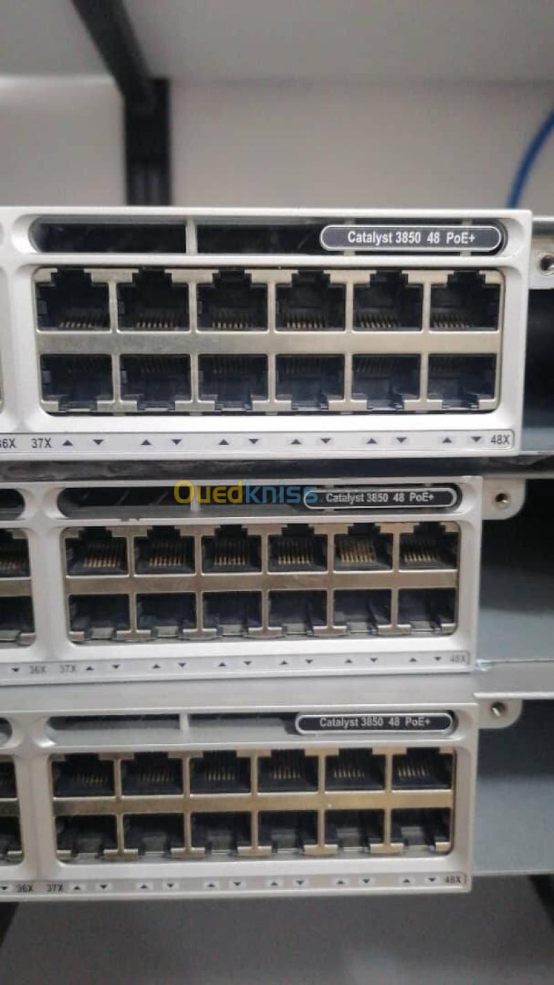 Switch Cisco Catalyst 2960 24/48 Ports PoE 5