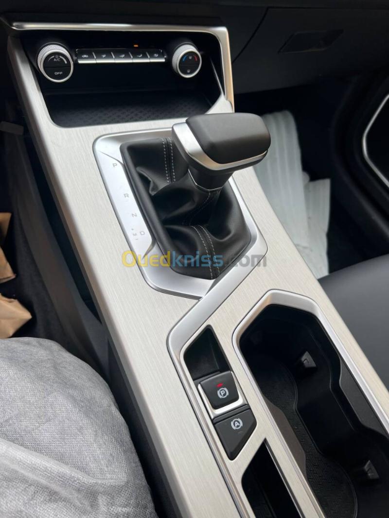 Geely Coolray 2026 Super Power  19