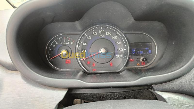 Hyundai i10 2015 GLS 8
