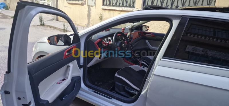Volkswagen Polo 2018 Beats 8