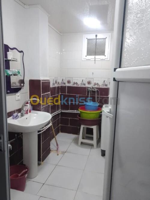 Location Appartement Niveau de villa F3 Tipaza Gouraya 4