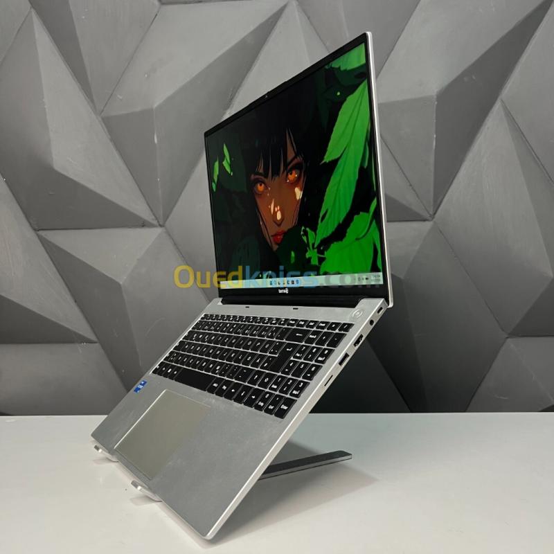 TERRA MOBILE 1610 / i5-1235U / IRIS(R)Xe / 2