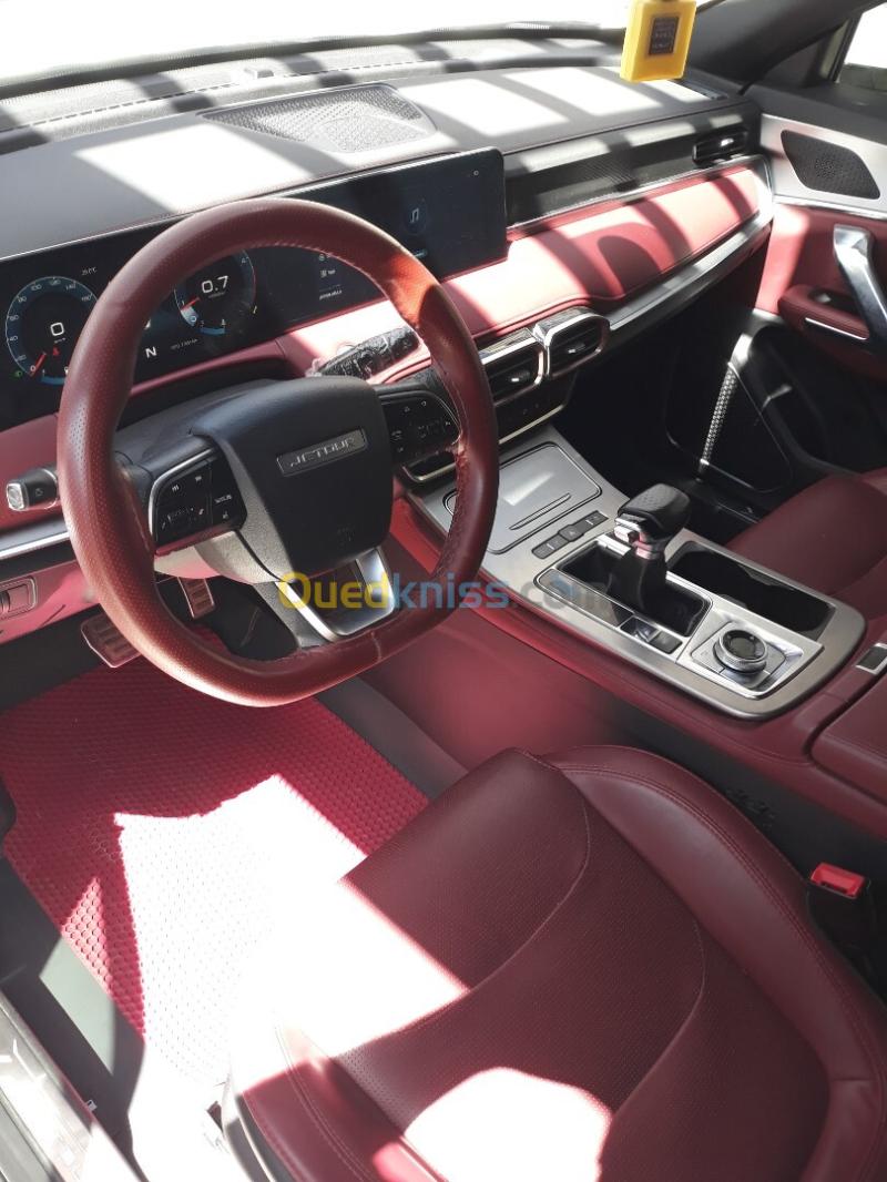 Jetour  X70 PLUS 2024 Luxury 21