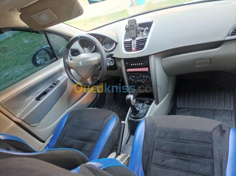 Peugeot 207 2008 207 5