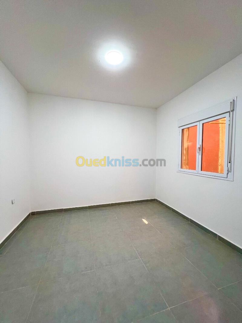 Vente Appartement F2 Oran Bir el djir 3