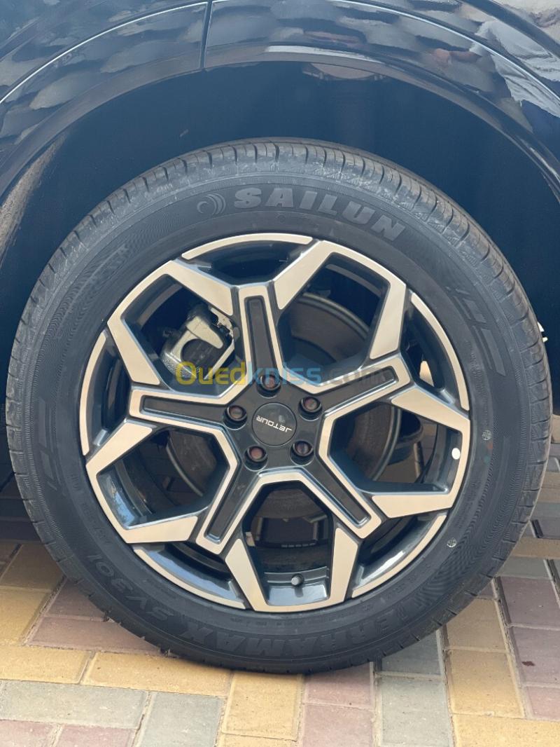 Jetour X70 L  2026 Luxury Edition 7 places  3