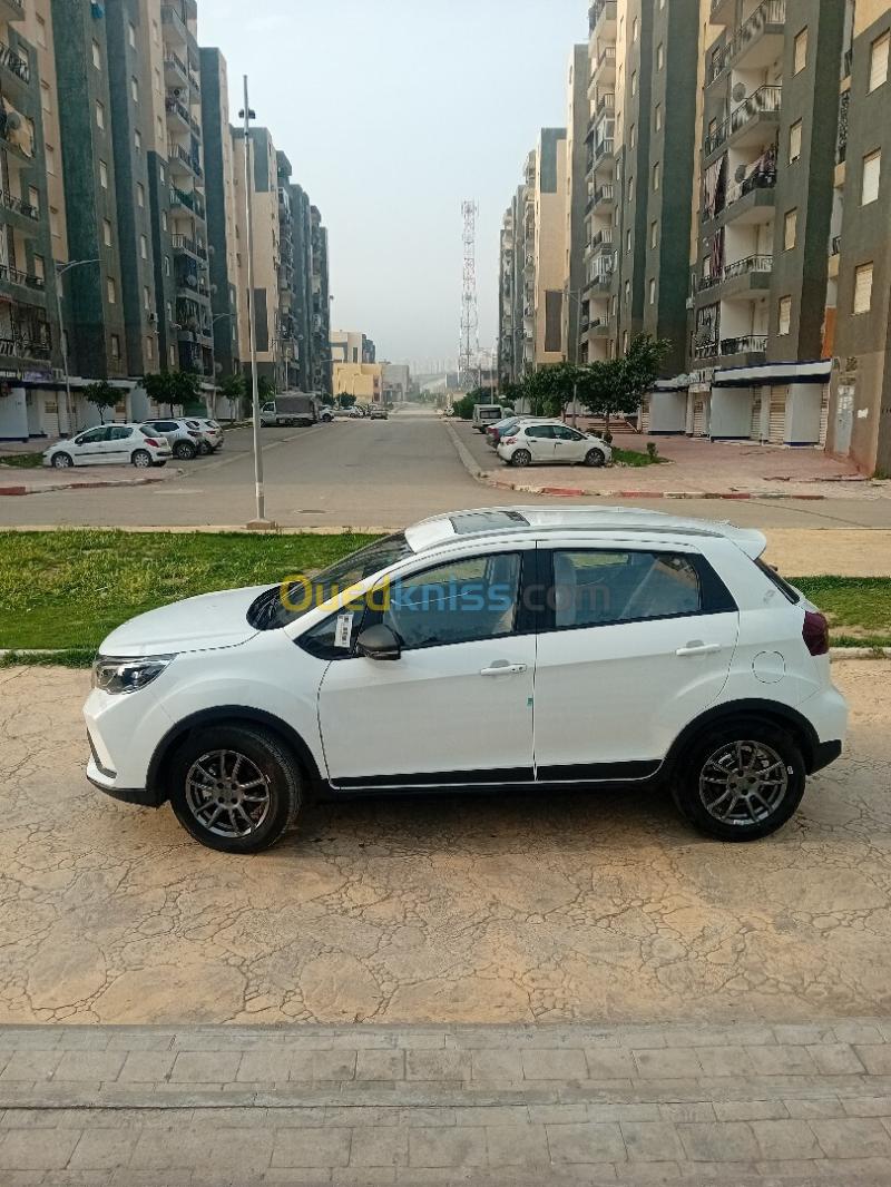 Geely GX3 PRO  2025 Livan tout opssin avec toi 3