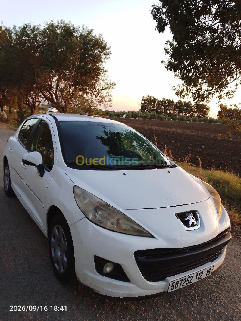 Peugeot 207 2012 New Active 3