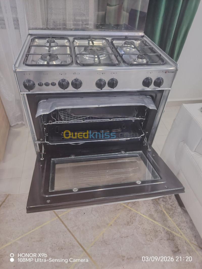 Cuisinier tecnogaz italien 7