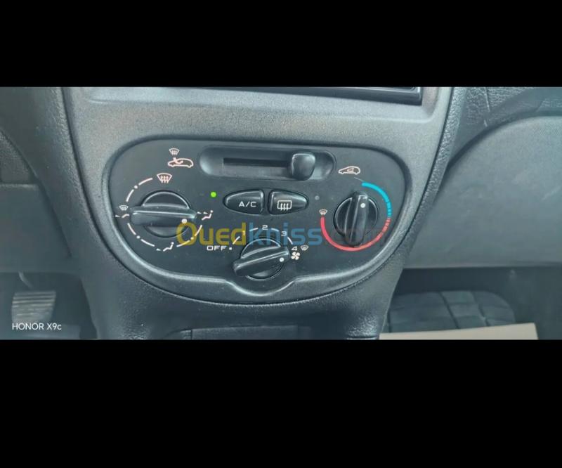 Peugeot 206 2008 206 12
