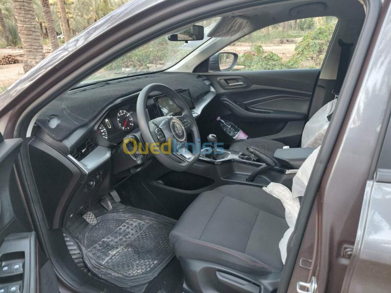MG MG5 2025 MG5 Flagship Edition 6