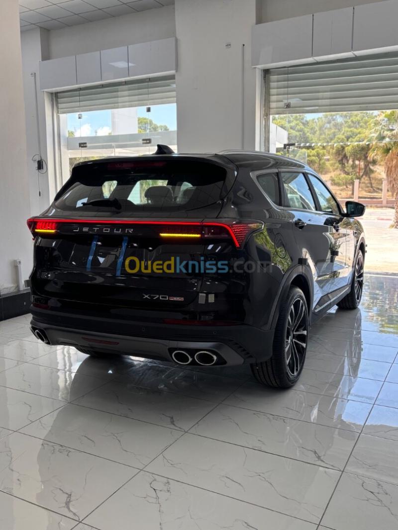 Jetour  X70 PLUS 2026 Luxury Edition 7 places  2