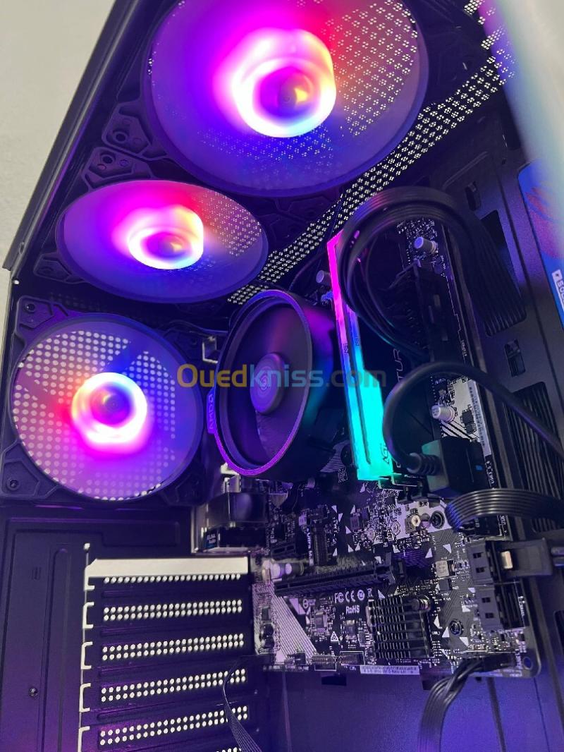PC GAMER AMD R5 5650G 16 GB RAM 256 SSD 6