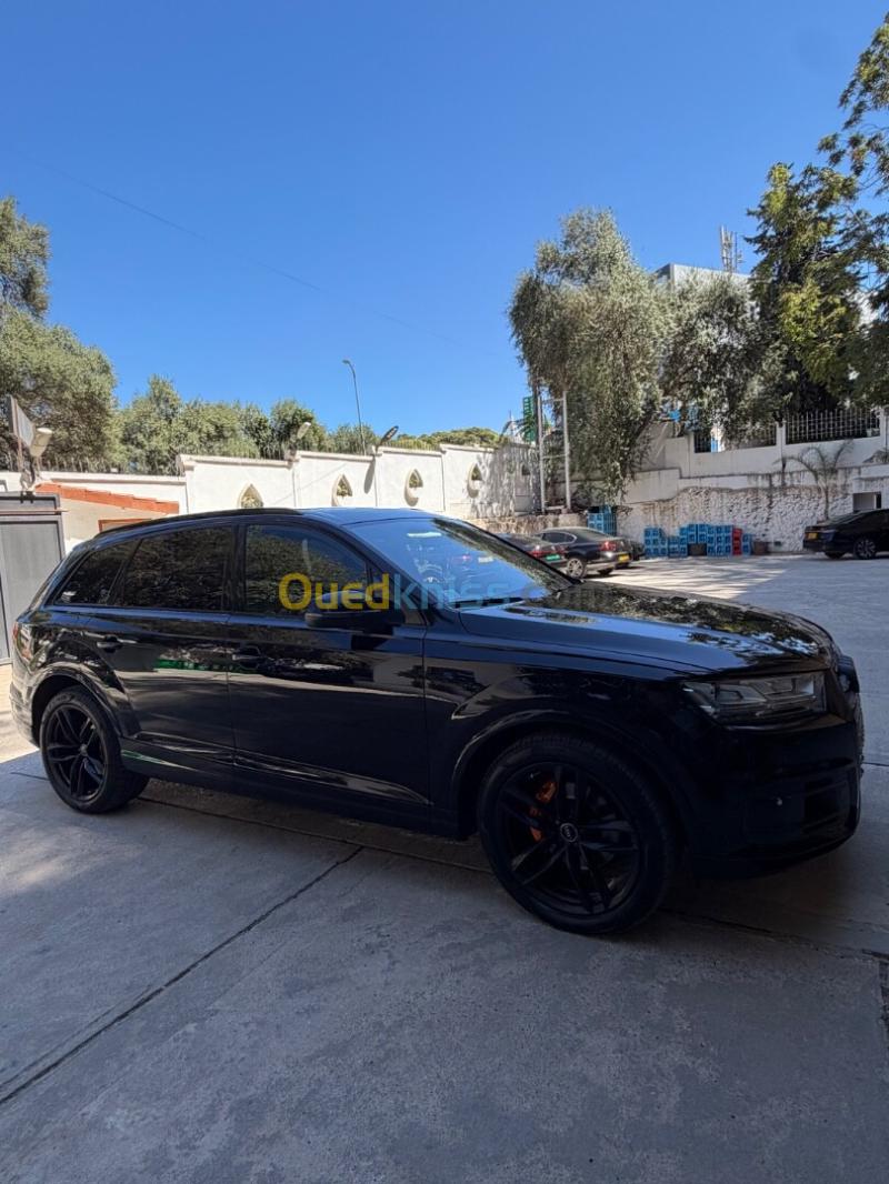 Audi Q7 2017 S Line 4