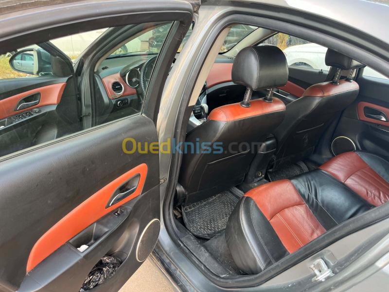 Chevrolet Cruze 2013 Cruze 8