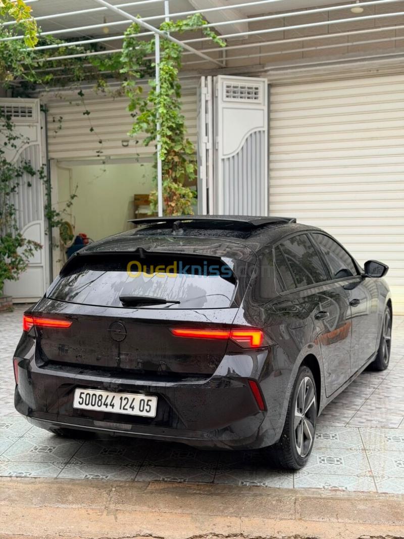 Opel Astra 2024 Gs Line la toute options 6