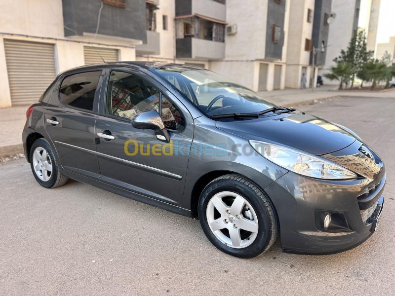 Peugeot 207 2013 Allure 4