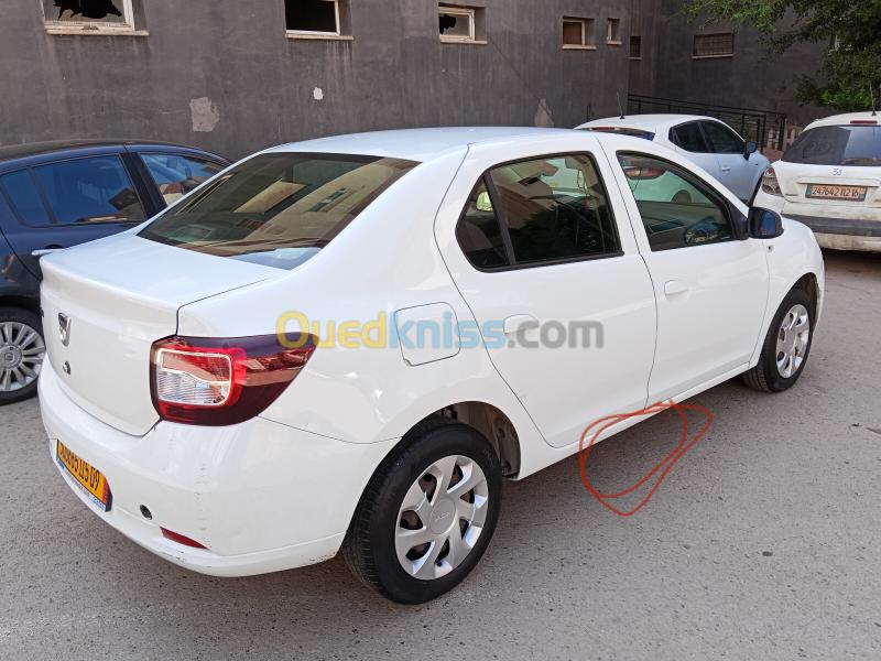 Dacia Logan 2015  4