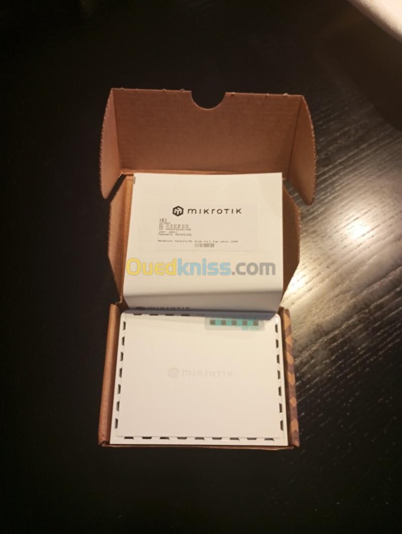 Router, Firewall, VPN, MIKROTIK HEX Refresh (E50UG)