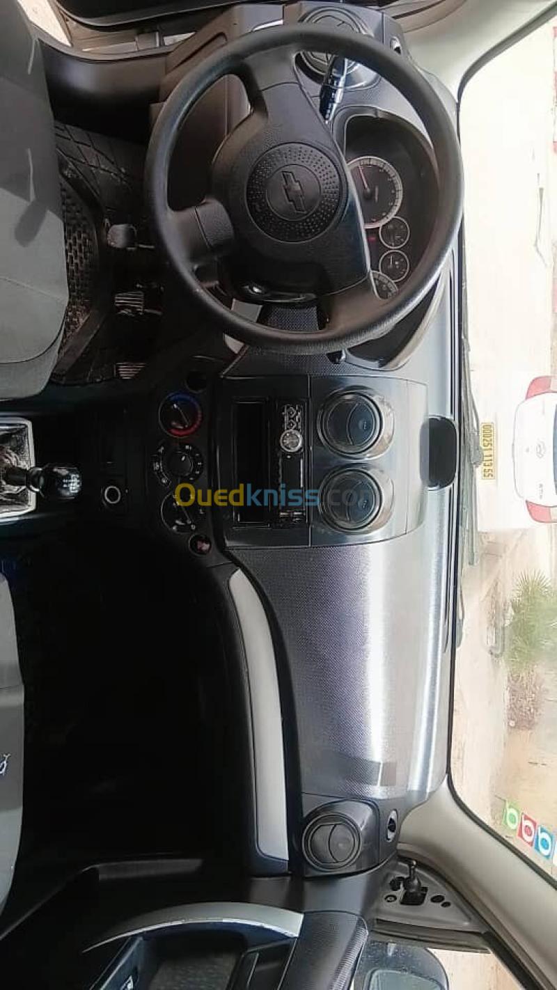 Chevrolet Aveo 4 portes 2008  5