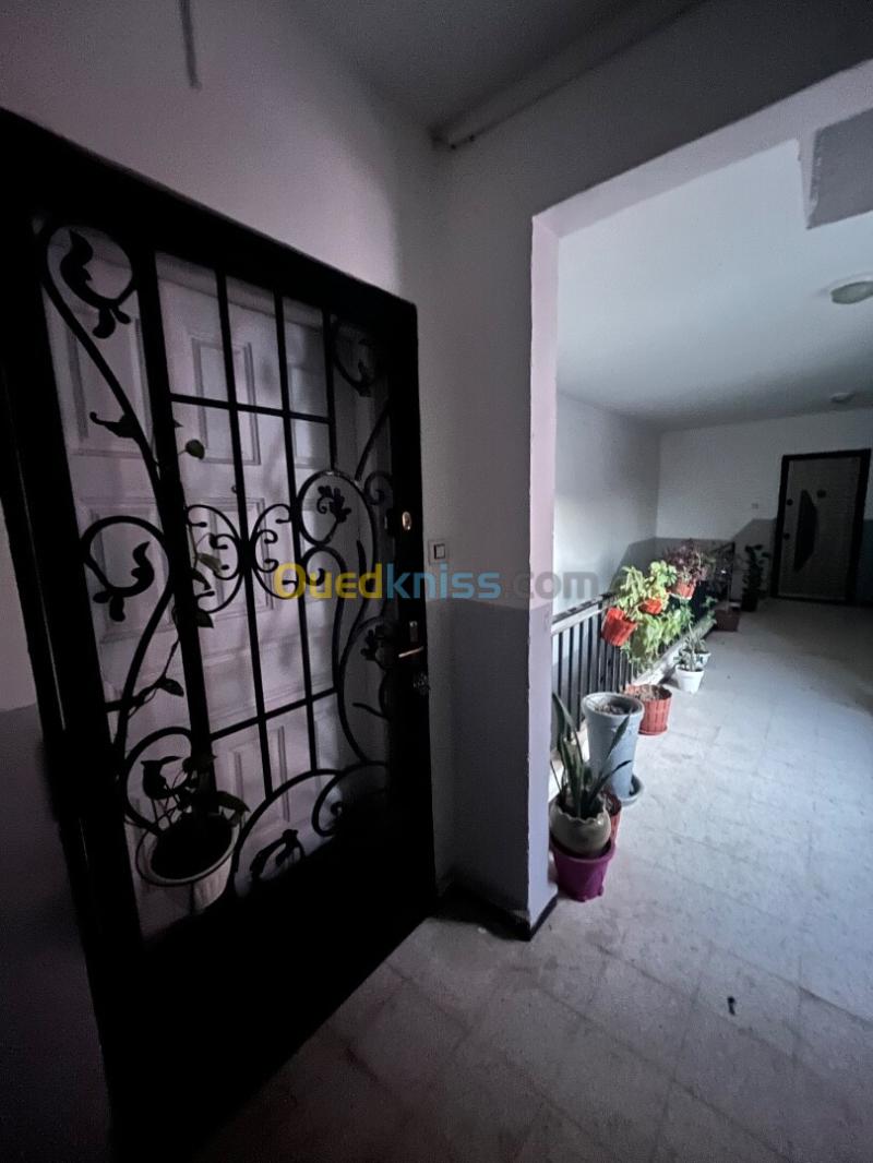 Location Appartement F3 Alger Gue de constantine 9