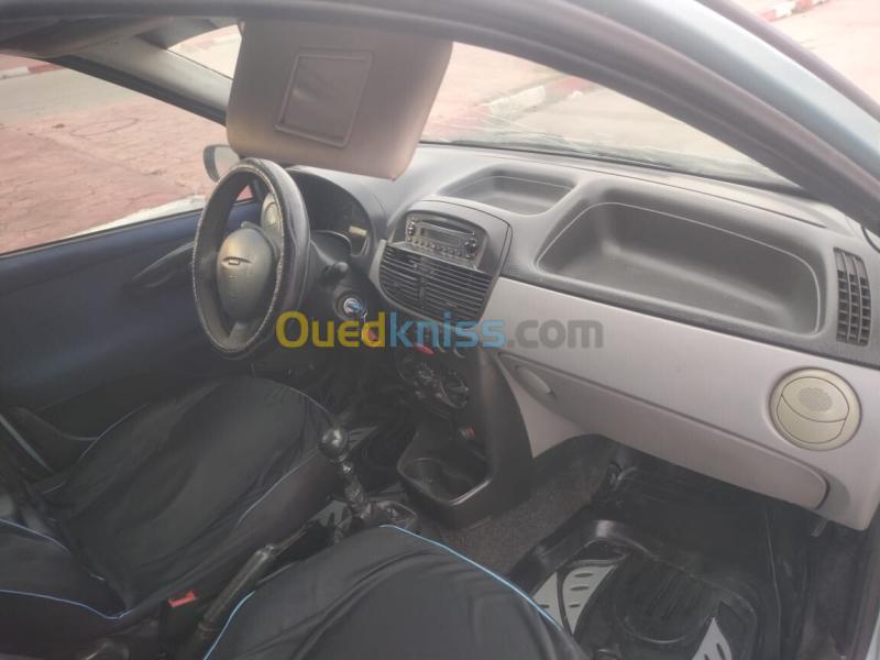 Fiat Punto 2002 Classic 6