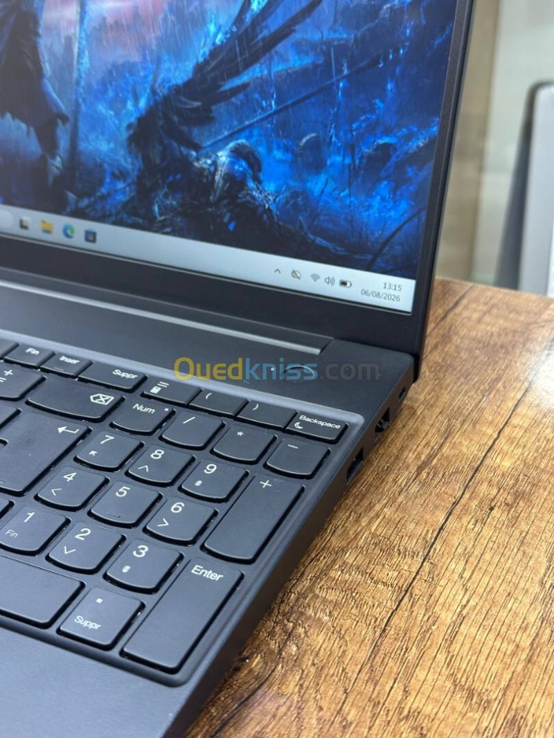 LENOVO THINKPAD E16 GEN3  ULTRA 5 225U  16Go DDR5  512 GB SSD 4