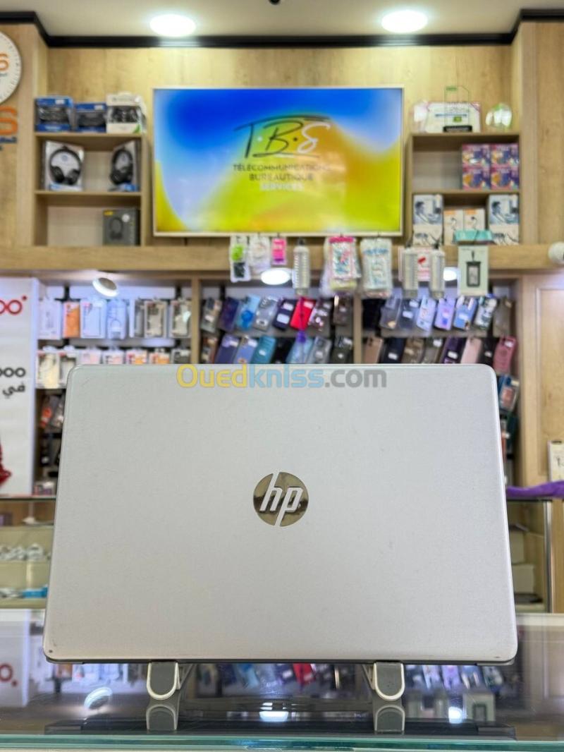HP 250 G8   i5-1155G7  8 Go DDR4  512 Go SSD 6