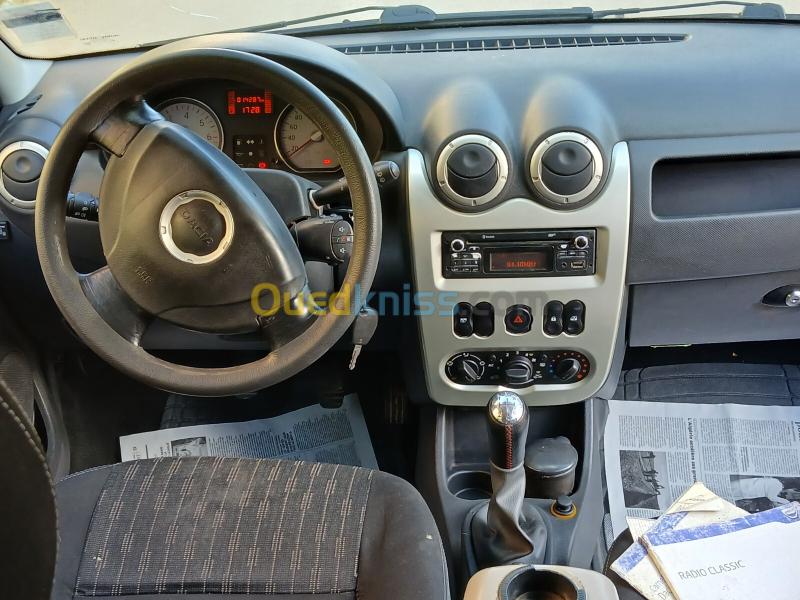 Dacia Logan MCV 2012  12