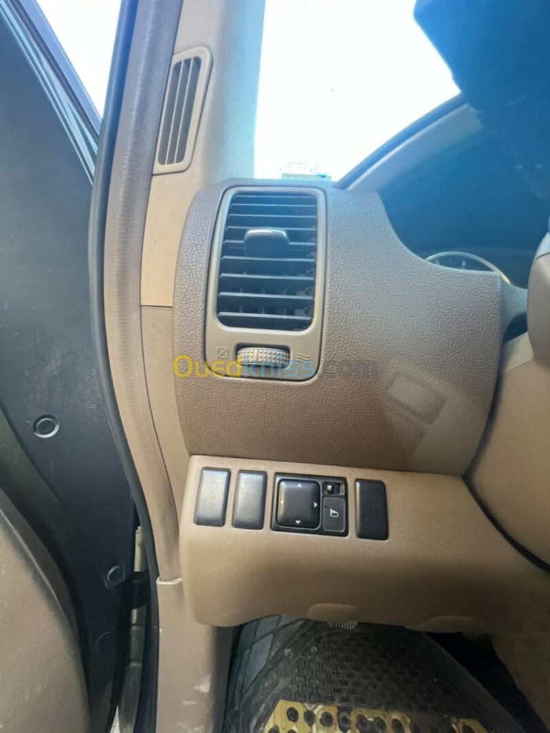 Nissan Pathfinder 2007 Elegance 14