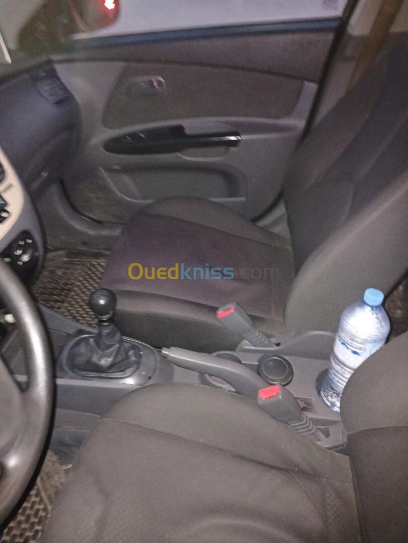 Kia Rio 5 portes 2011 