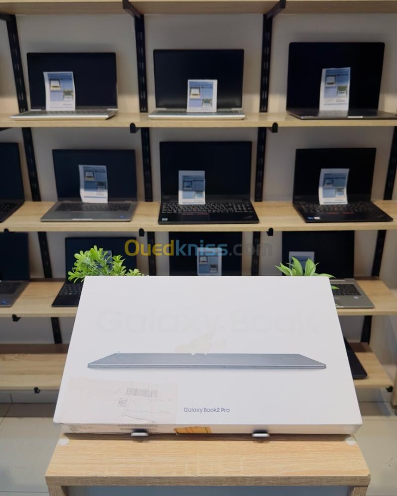 SAMSUNG Galaxy Book 2 Pro     i5-1240P   8/256  AMOLED  Cycle 5 Avec Boite
