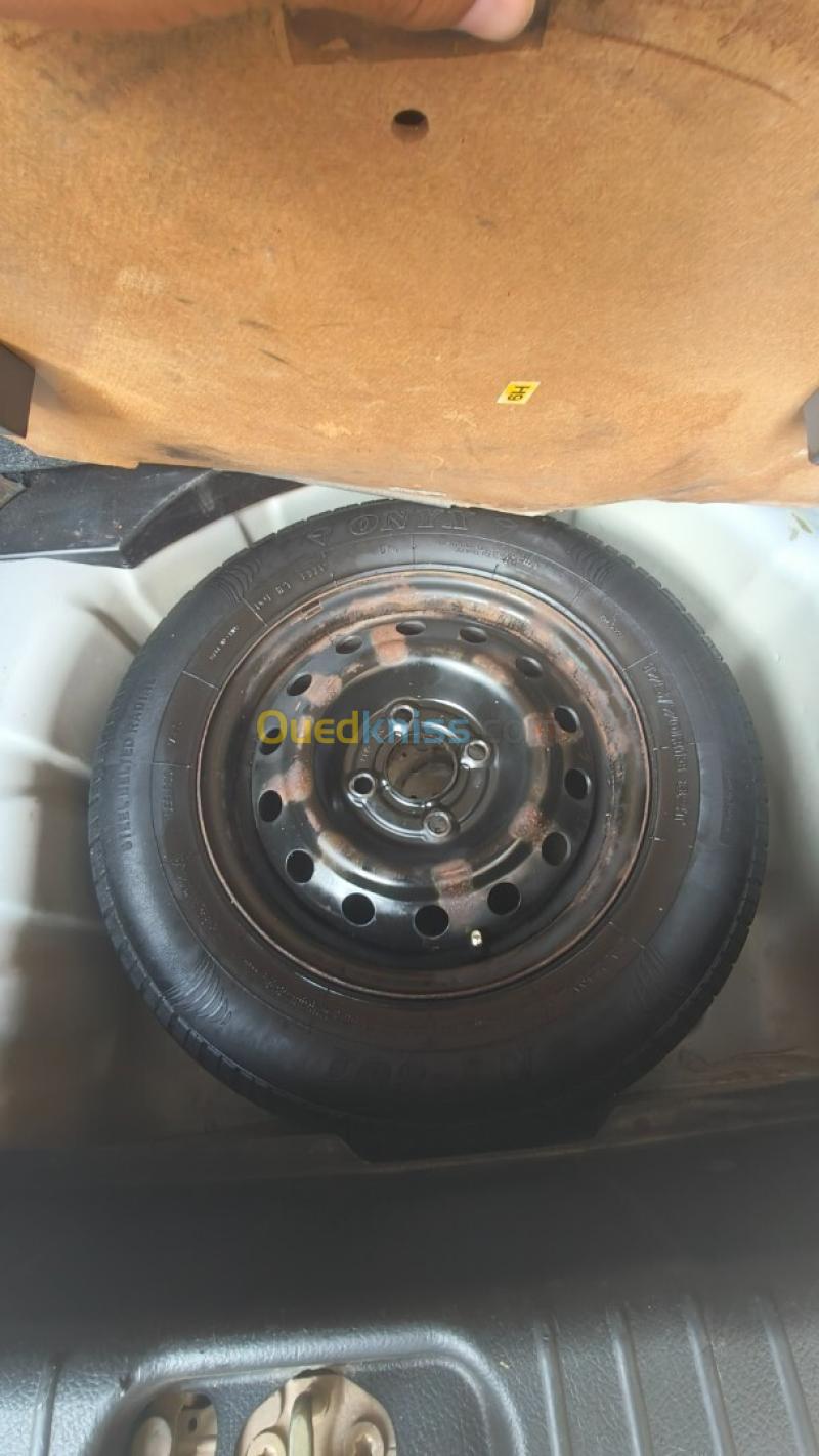 Chevrolet Aveo 5 portes 2006 LS+ 12