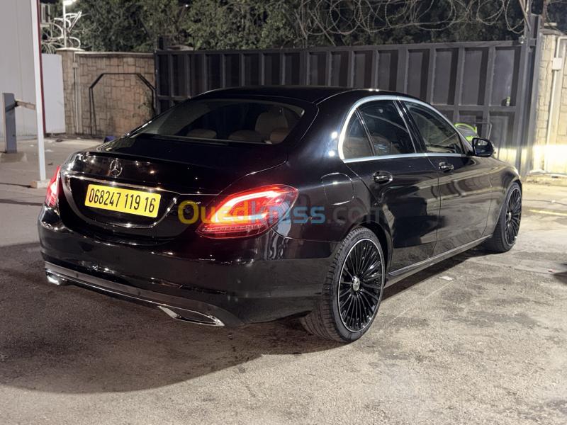 Mercedes Classe C 2019 220 AMG Line 7