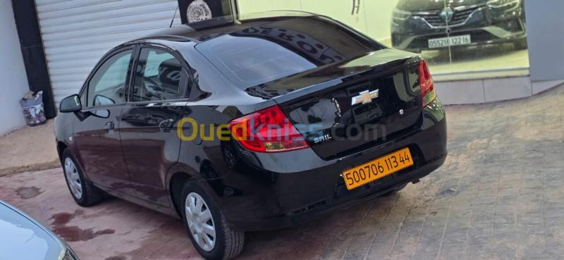 Chevrolet Sail 4 portes 2013  7